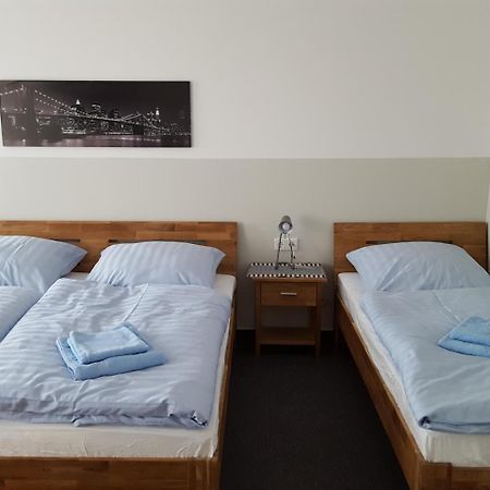 Goldener Anker Hotel Genthin Eksteriør billede